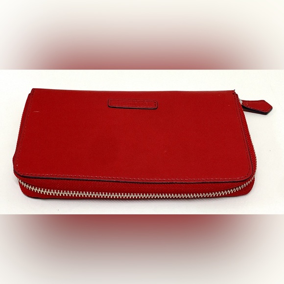 VERA BRADLEY Tango Red Faux Leather Zip Closure Women’s Wallet - Picture 13 of 13